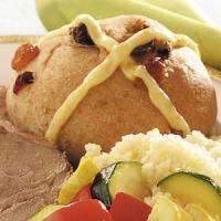 Spiced Fruited Hot Cross Buns_image