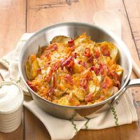 Skillet Potatoes with Bacon and Cheddar_image