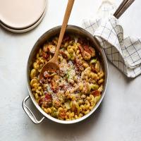 Brussels Sprouts Pasta With Bacon and Vinegar_image