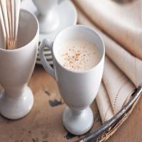 Eggnog with Rum and Bourbon_image