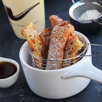 Easy Air Fryer French Toast Sticks_image