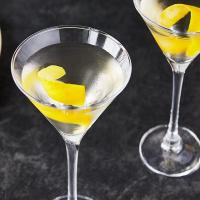 Vodka martini image