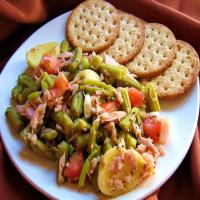 Tuna and Green Bean Salad image