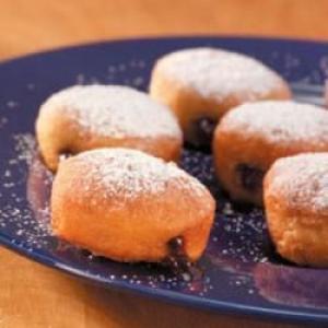 Berry-Filled Doughnuts_image