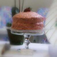 Dreamy Strawberry Layer Cake_image