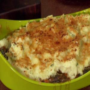 Meatless Shepherd's Pie with Horseradish-Cheddar Potatoes_image