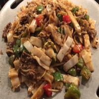 Thai Beef Drunken Noodles Recipe - (4.6/5) image