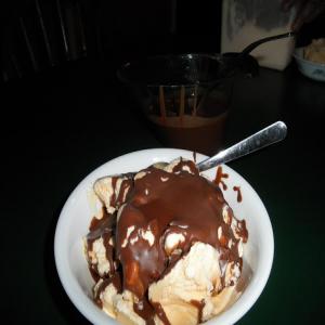 Magic Shell Ice cream topping (Klondike in a bowl) image