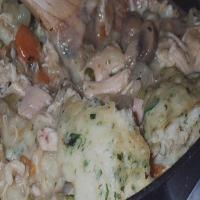 Chicken Stew With Herb Dumplings_image