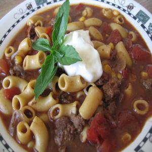 Hearty and Delicious Beefy Chili Soup_image