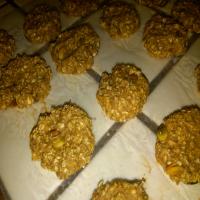 lower-fat chewy oatmeal spice cookies image