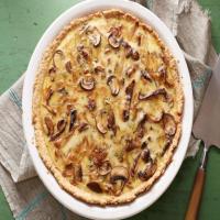 Caramelized Onion, Mushroom and Gruyere Quiche with Oat Crust_image