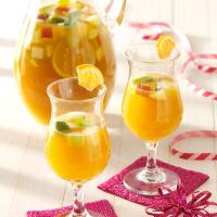 Spicy Apricot Sangria image