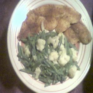 Cajun Sole With Green Beans & Cauliflower_image