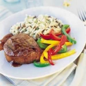 Grilled Beef Steaks with Espresso-Bourbon Sauce_image