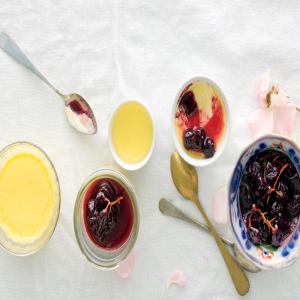Pots de Crème with Riesling-Poached Grapes image