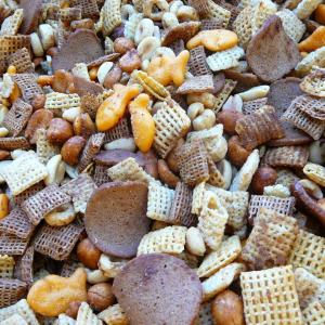 Smoky and Spicy Party Mix_image