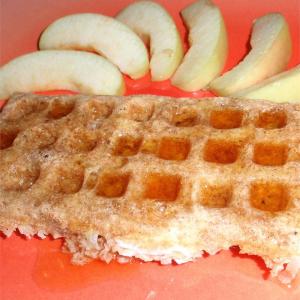 Dairy and Wheat Free Apple-Cinnamon Spelt Waffles_image