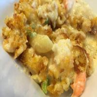 Decadent Shrimp and Bacon Mac and Cheese image
