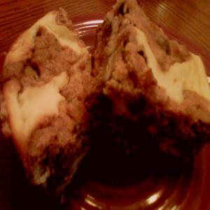 Chocolate Chip Cheesecake Bars_image