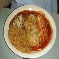 Chile Rellenos with Tomato Sauce_image