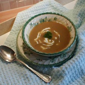 Broccoli Soup With Creme Fraiche_image