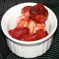 Roasted Strawberries With Wine & Balsamic Vinegar Sauce_image