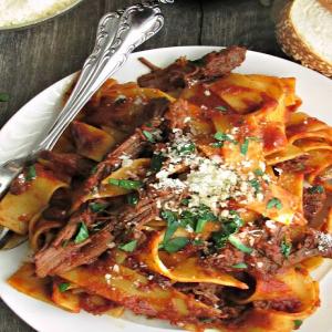 Braised Beef Ragu ~ shredded beef in tomato sauce ~ A Gouda Life_image