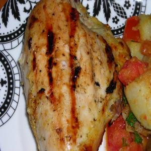 Outdoor Barbecued Tandoori Chicken_image