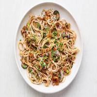Pasta with Caramelized Onions and Mushrooms_image