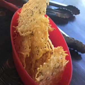 Rosemary Garlic Parmesan Crisps_image
