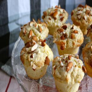 Lemon Ricotta Muffins Recipe - (4.5/5)_image