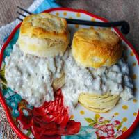 Spicy Sausage Gravy for Biscuits image
