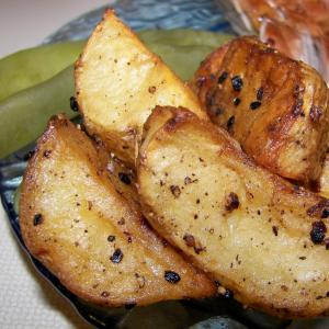 Garlic Roasted Potatoes (Barefoot Contessa) Ina Garten_image