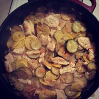 Stir-Fried Chicken, Zucchini and Squash_image