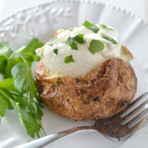 Air Fryer Garlic Baked Potatoe Recipe - (4.7/5)_image
