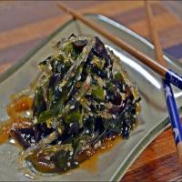 Emerald Green Seaweed Salad_image