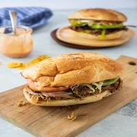 Sandwich de Pierna (Pulled Pork Sandwich)_image