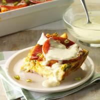 Eggs Benedict Bake with Bearnaise Sauce image
