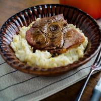 Country Ham with Stone-Ground Grits and Redeye Gravy_image