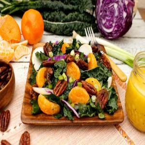 Mandarin Orange and Kale Salad with Candied Pecans_image