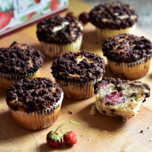 Strawberry-Chocolate Chip Muffins with Chocolate Streusel Topping image