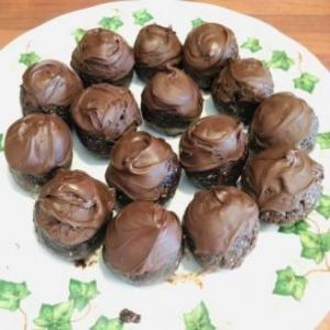 Chocolate & Nut Protein Balls_image