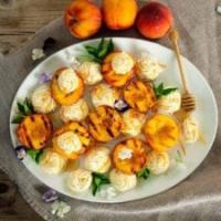 Grilled Peaches with Honey Whipped Mascarpone Cream_image