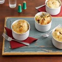Veggie Pot Pie with Cornmeal Pie Crust_image