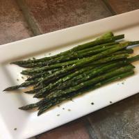 1 Point Plus - Roasted Asparagus With Lemon and Chives_image