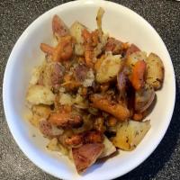 Pressure Cooker Potatoes and Carrots_image