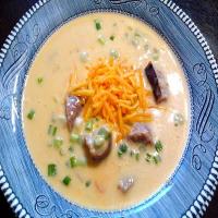 Cheddar-Bratwurst Soup_image