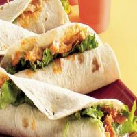 Slow-Cooker Buffalo Chicken Wraps_image