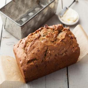 Banana Bread with Pecans_image